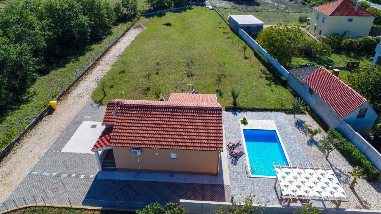 Kuca Za Odmor Marija Vila Policnik Exterior foto